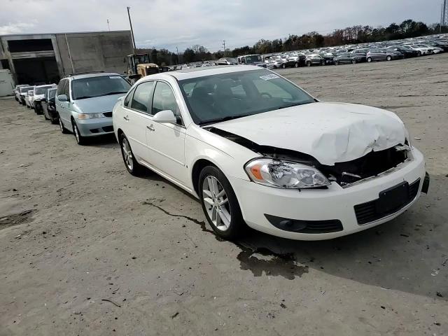 2008 Chevrolet Impala - Image 11
