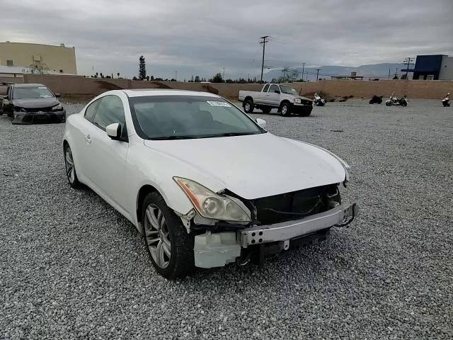 2009 Infiniti G - Image 11
