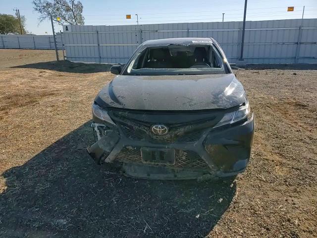 2018 Toyota Camry L VIN: 4T1B11HK4JU156341 Lot: 79641834