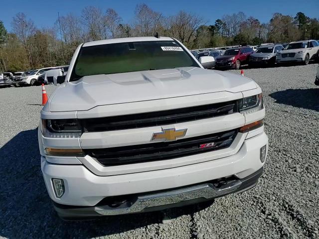 2018 Chevrolet Silverado - Image 11