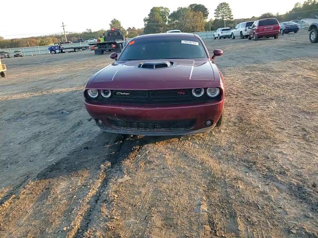 2017 Dodge Challenger - Image 11