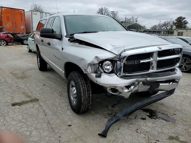 2005 Dodge RAM - Image 12