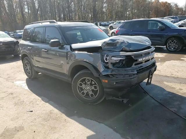 2022 Ford Bronco - Image 14