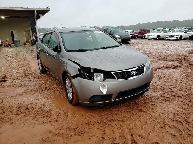 2012 Kia Forte - Image 13
