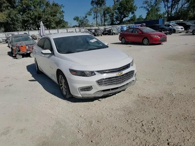 2018 Chevrolet Malibu - Image 11