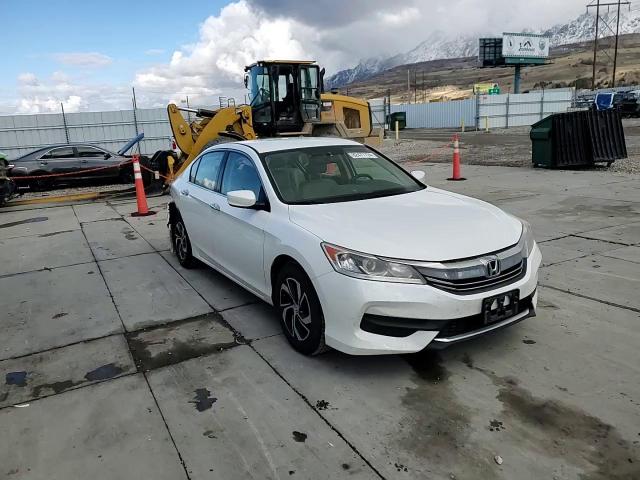 2017 Honda Accord - Image 11