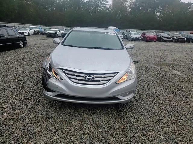 2011 Hyundai Sonata - Image 11