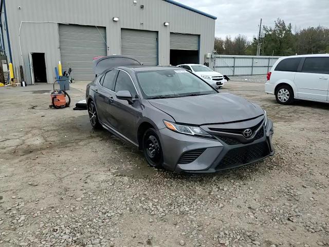 2018 Toyota Camry L VIN: 4T1B11HK8JU663212 Lot: 80341234