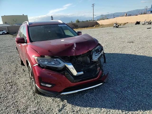 2018 Nissan Rogue - Image 11