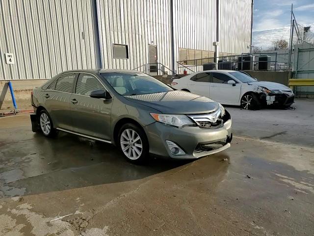 2012 Toyota Camry - Image 14