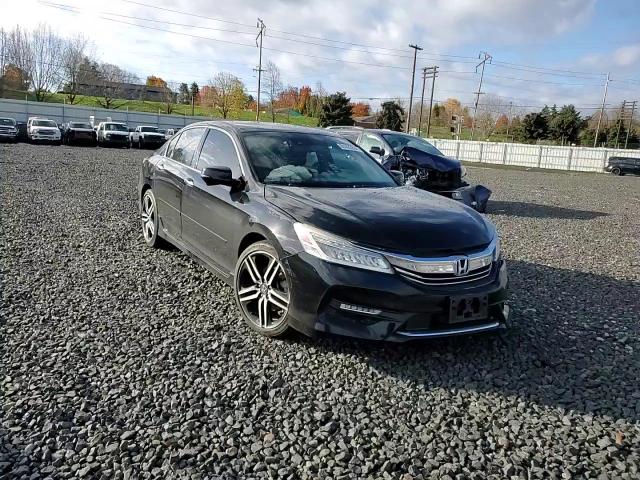 2017 Honda Accord - Image 11