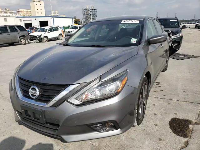 2016 Nissan Altima - Image 11