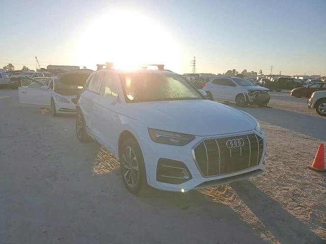 2021 Audi Q5 Premium Plus VIN: WA1BAAFY0M2021931 Lot: 80427974