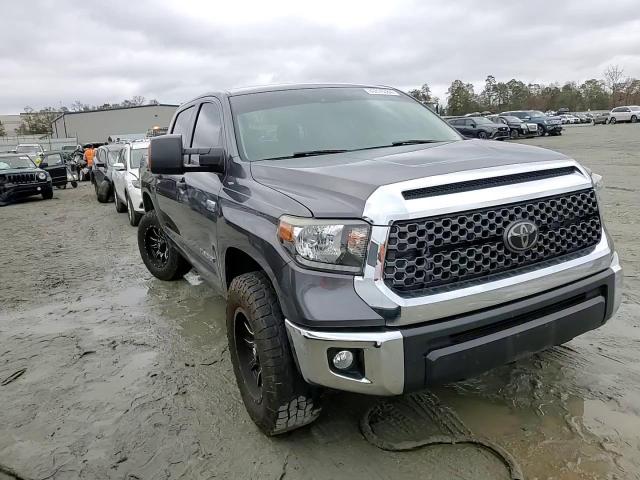 2021 Toyota Tundra - Image 11