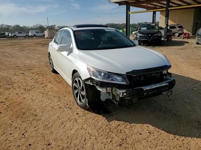 2017 Honda Accord - Image 14