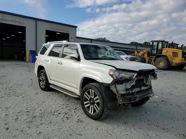 2016 Toyota 4Runner - Image 12
