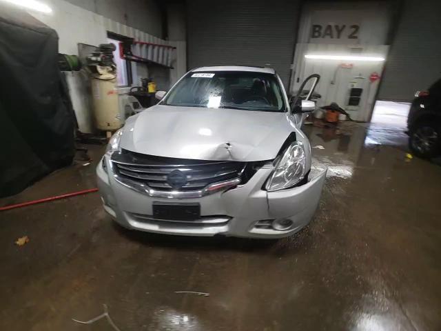 2012 Nissan Altima - Image 14