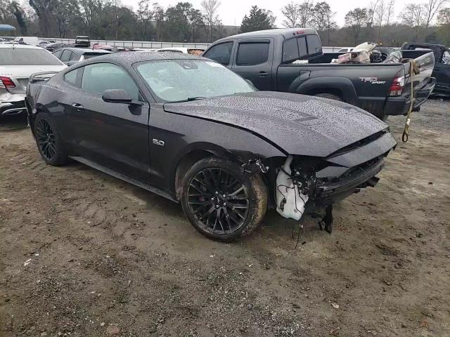 2022 Ford Mustang - Image 11