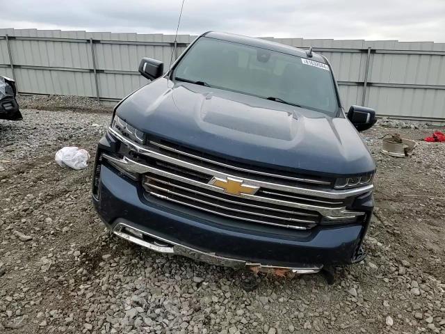 2019 Chevrolet Silverado - Image 11