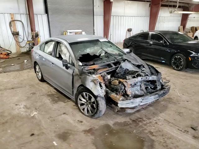 2015 Subaru Legacy - Image 13