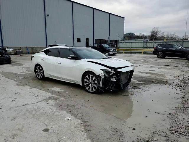2021 Nissan Maxima - Image 14