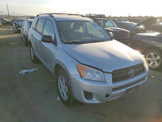 2011 Toyota RAV 4 - Image 11