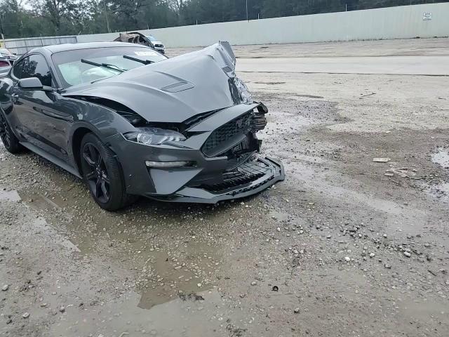 2018 Ford Mustang - Image 11