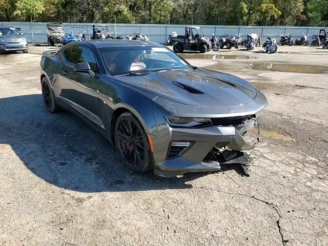 2017 Chevrolet Camaro - Image 10