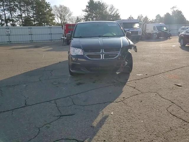 2014 Dodge Caravan - Image 12