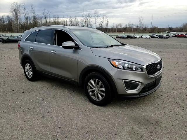 2018 Kia Sorento - Image 14