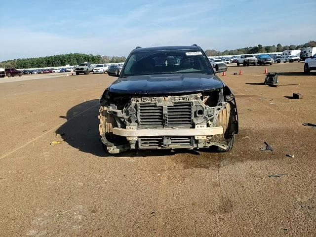 2020 Ford Explorer - Image 11