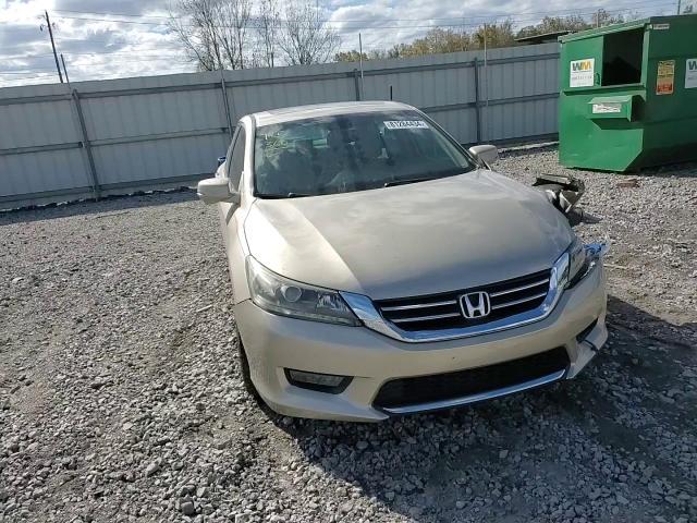2014 Honda Accord - Image 11