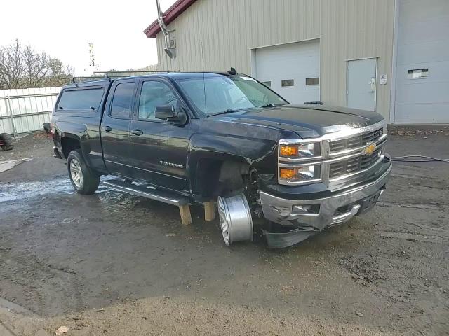 2015 Chevrolet Silverado - Image 13
