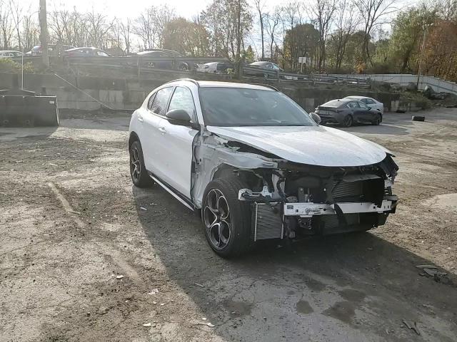 2024 Alfa Romeo Stelvio Ti VIN: ZASPAKBN5R7D72610 Lot: 79088954