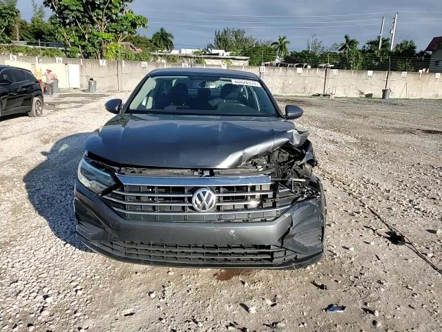 2019 Volkswagen Jetta - Image 13