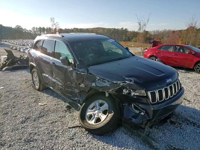 2017 Jeep Grand Cherokee - Image 12
