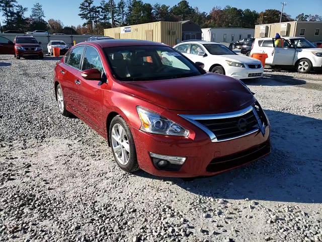 2015 Nissan Altima - Image 13