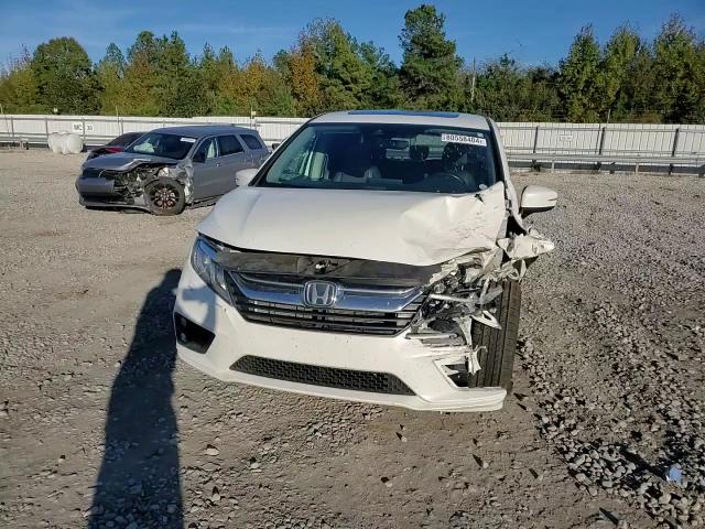 2018 Honda Odyssey - Image 12
