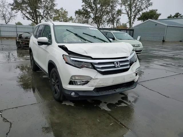 2018 Honda Pilot - Image 12