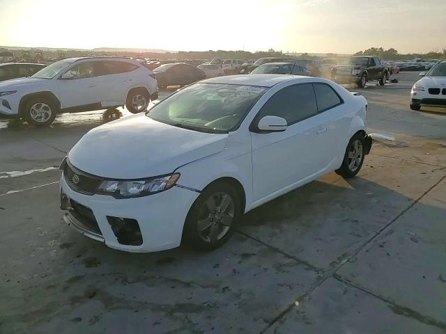 2012 Kia Forte Ex VIN: KNAFU6A21C5637517 Lot: 82631644