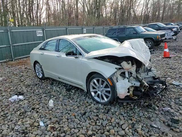 2014 Lincoln MKZ - Image 11