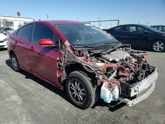 2018 Toyota Prius VIN: JTDKARFU0J3063118 Lot: 79762344