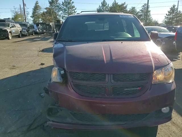 2019 Dodge Caravan - Image 12