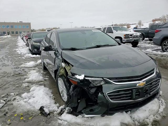 2016 Chevrolet Malibu - Image 13