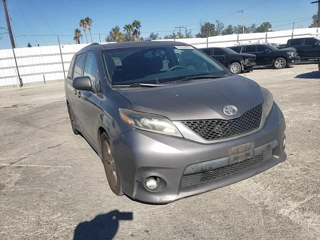 2016 Toyota Sienna Se VIN: 5TDXK3DC2GS741580 Lot: 80065694