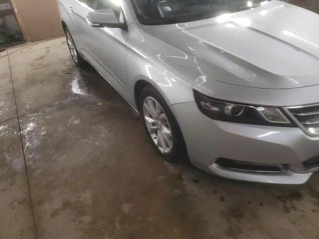2019 Chevrolet Impala - Image 13