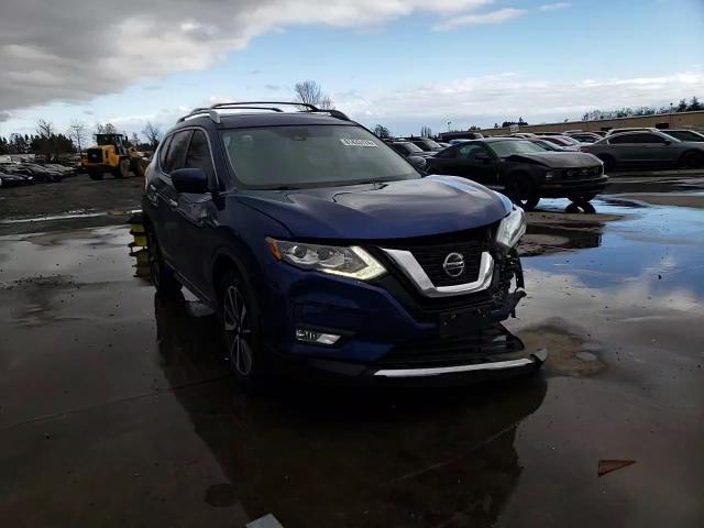 2019 Nissan Rogue - Image 11