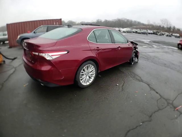 2020 Toyota Camry - Image 13