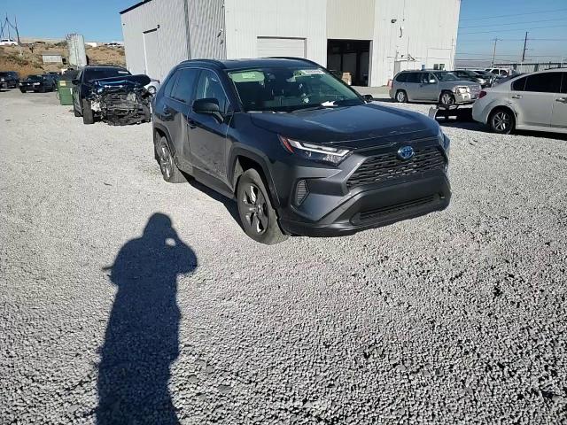 2023 Toyota RAV 4 - Image 11