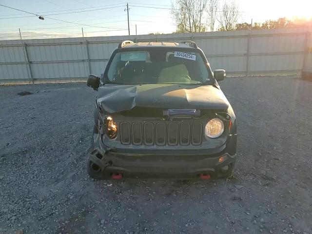 2016 Jeep Renegade - Image 12